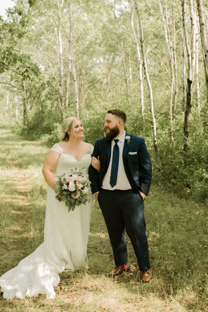 MADISON COLLECTION LACE SHEATH WITH CAP SLEEVE + CORSET BACK Size22