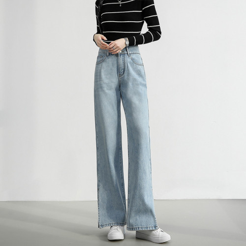 Flared wide-legged pants