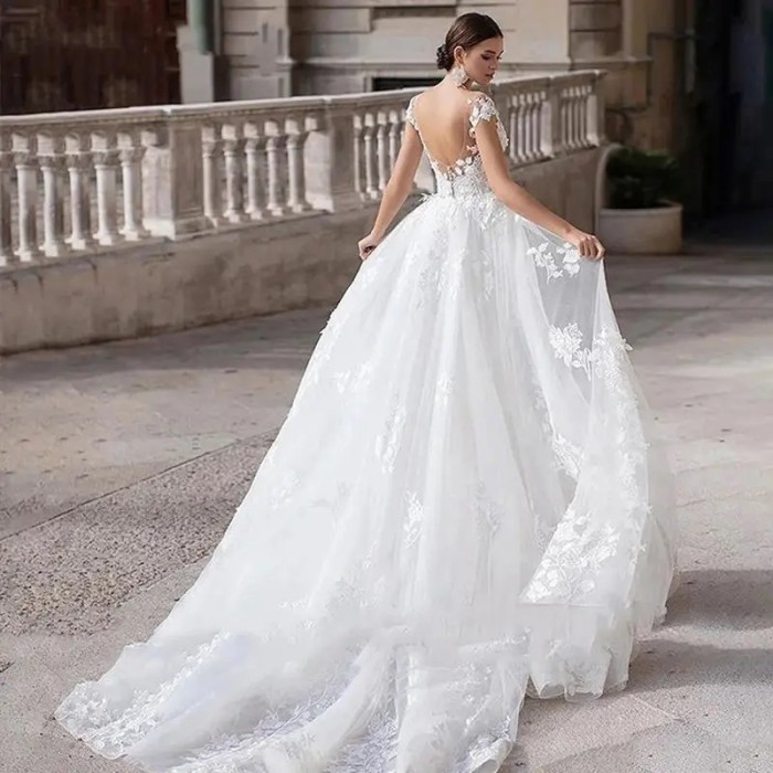 Big Lace Wedding Dresses