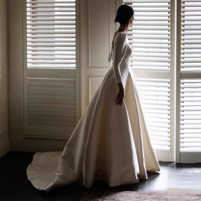 Beautiful satin wedding dress