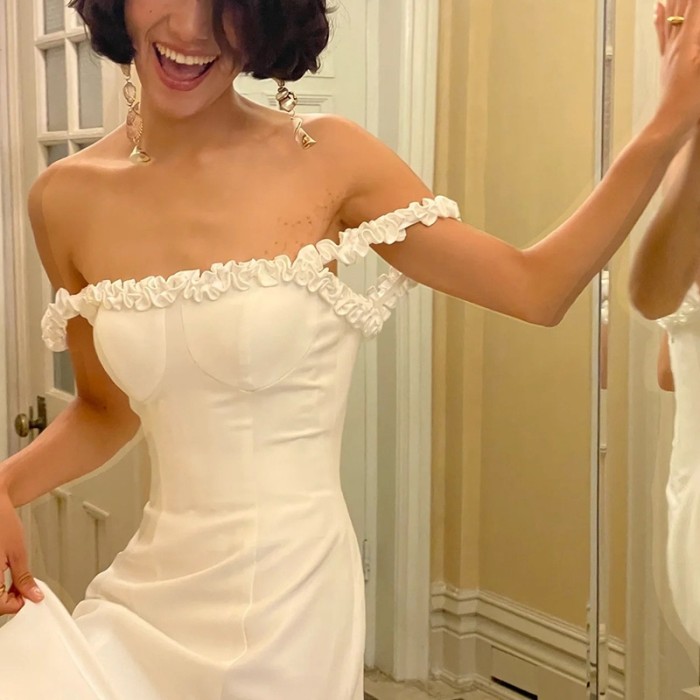 One shoulder White Stain Wedding dress
