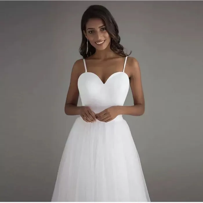 Elegant Pearl Wedding dress