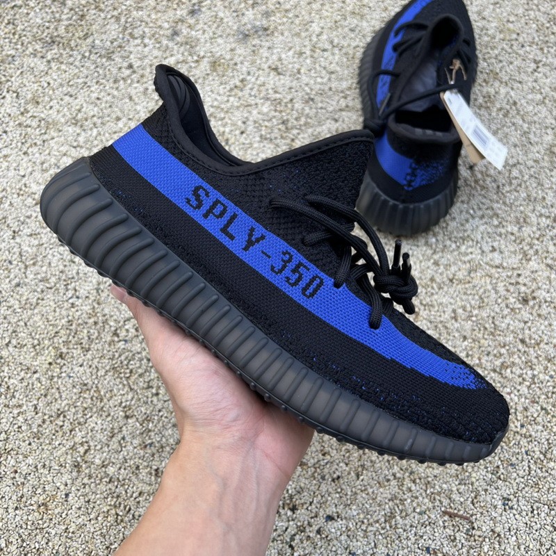 Yeezy Boost 350 V2 Dazzling Blue