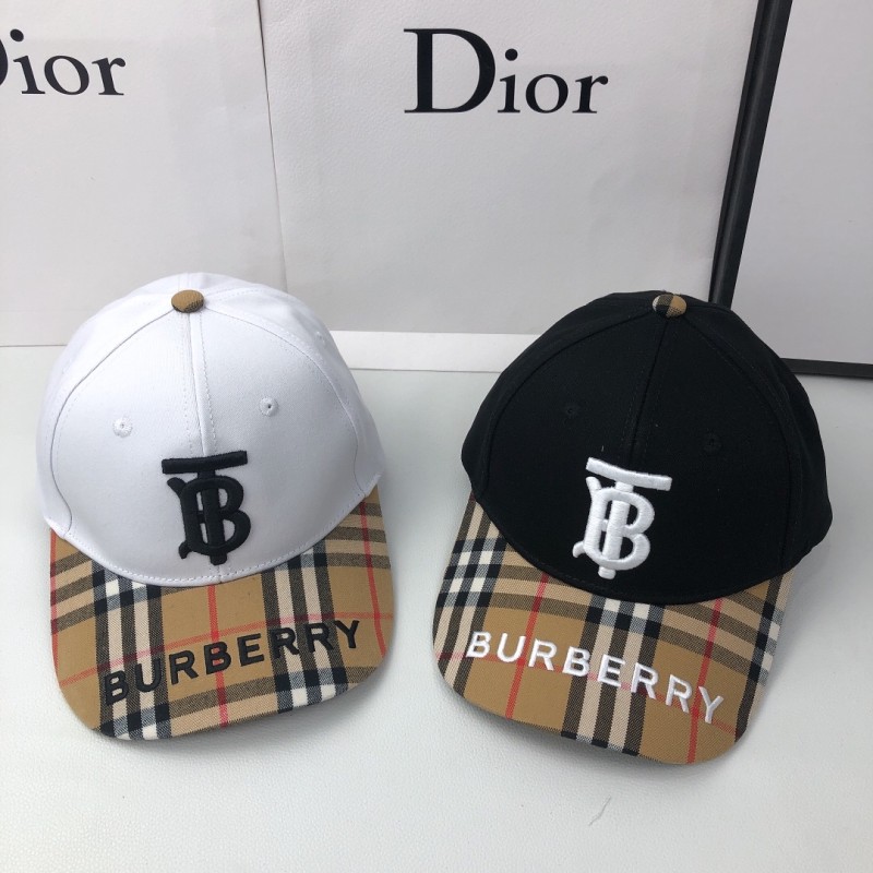 BURBERRY White and black Casual  Street style Cotton Women's Adult Letter Cap