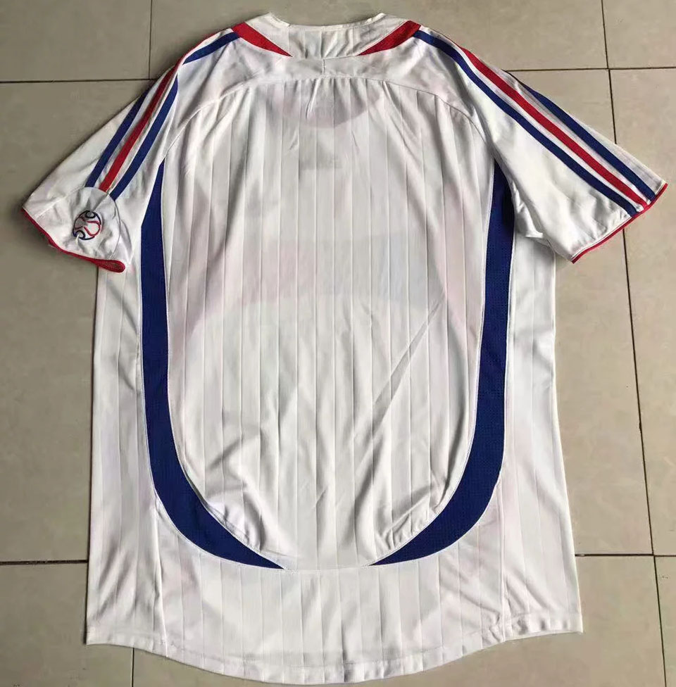 US$ 19.00 - 2006 France Away White Retro Soccer Jersey(带胸前小字) - m.