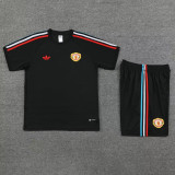 2024-25 Man Utd Black Training Short Suit