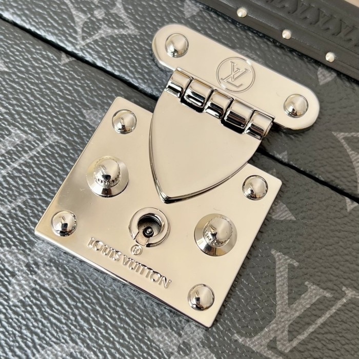 Handbag Louis Vuitton M20209 size 38.0 x 16.0 x 19.0 cm