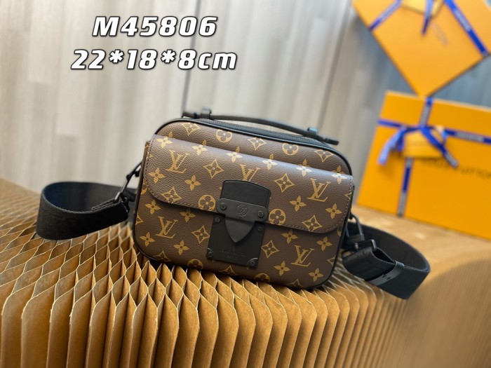 Handbag Louis Vuitton M58489 M45863 M45806 S Lock size 22 x 18 x 8 cm