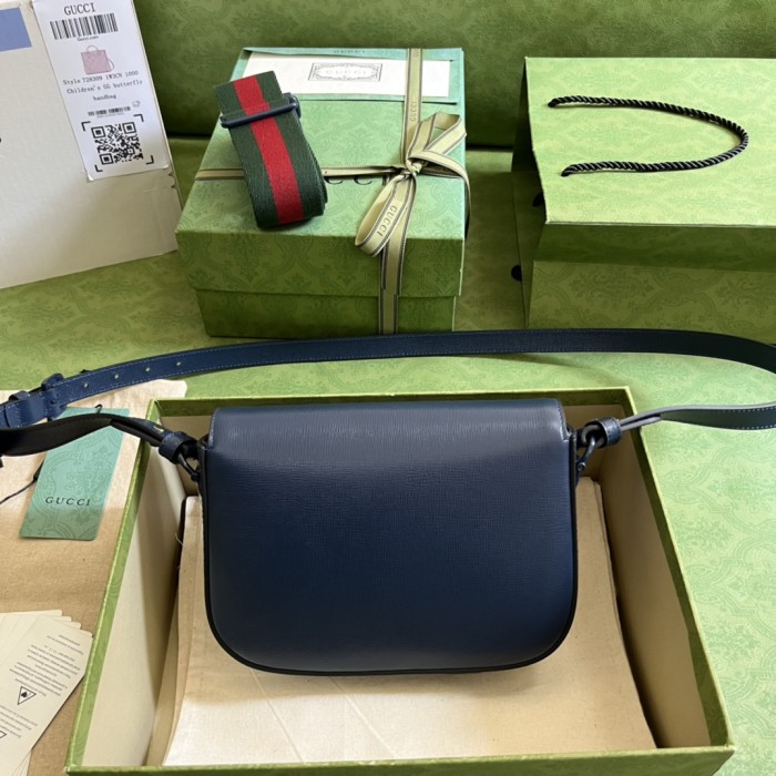 Handbag Gucci 726226 size 20.5*14.5*5 cm