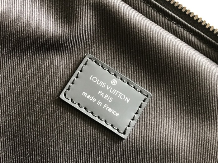 Handbag Louis Vuitton M41719 size 20 x 31 x 10 cm