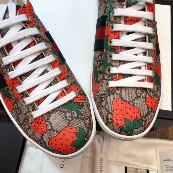 Gucci Ace Strawberry