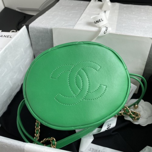 Handbag Chanel AS2390 size 19*16*13 cm
