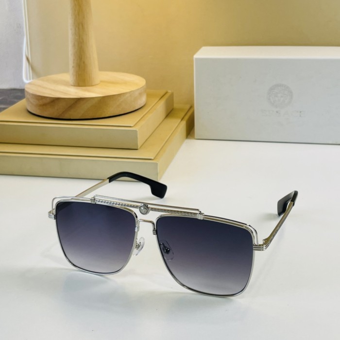 Sunglasses Versace VE2245 size 61口16-145