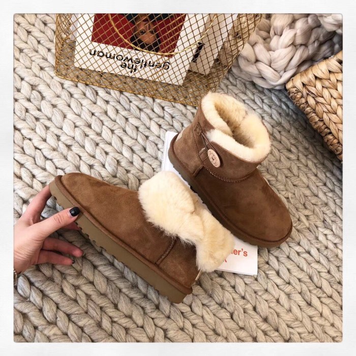 UGG Sneaker 19