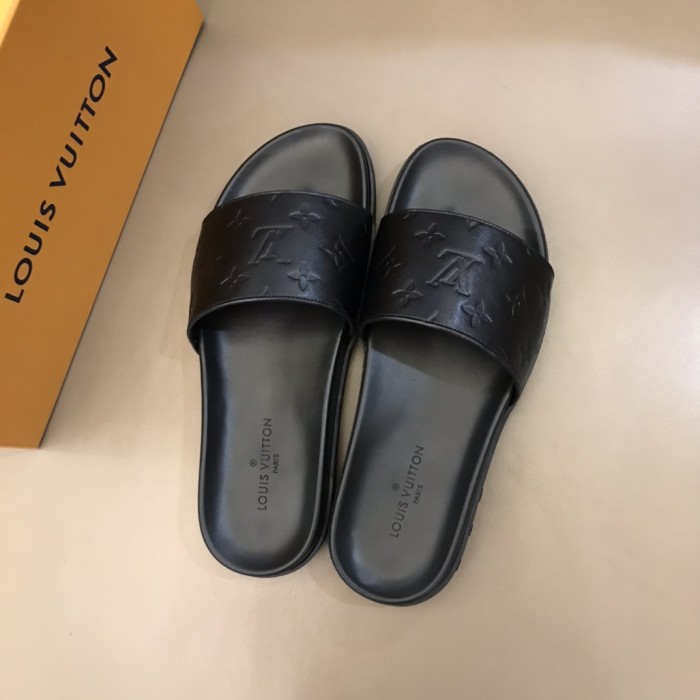 Louis Vuitton Slipper 70