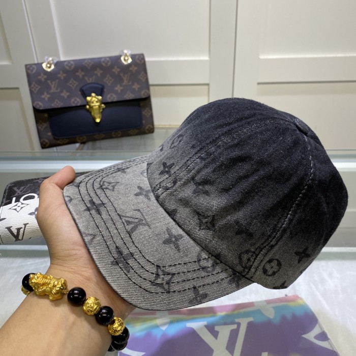 Hat Louis Vuitton 2