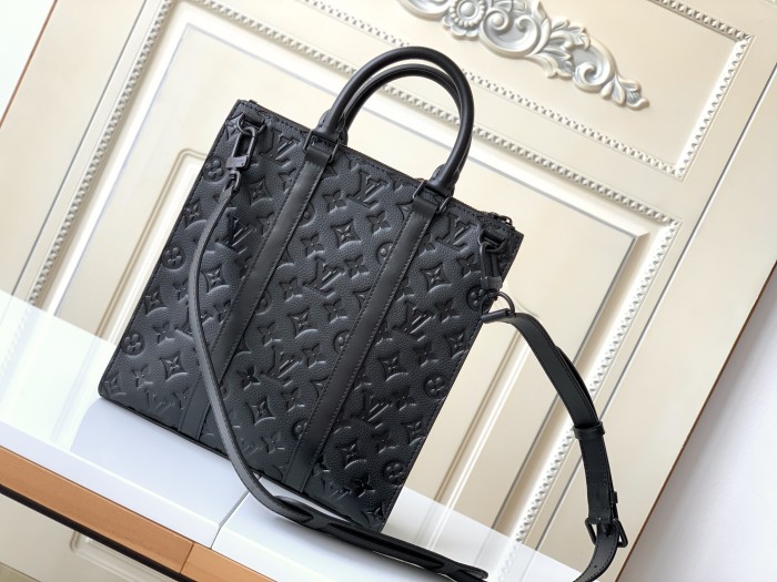 Handbag Louis Vuitton M46098 size 26 x 28.5 x 6 cm