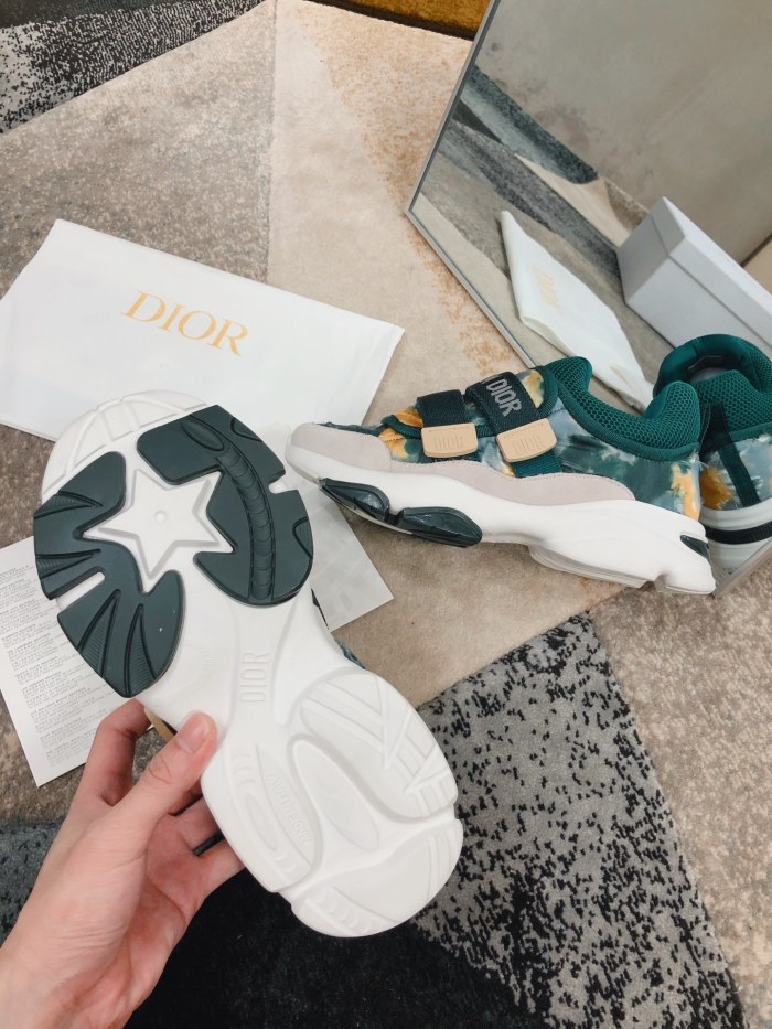 Dior D-Wander Sneaker 9