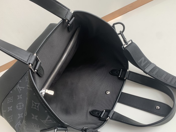 Handbag Louis Vuitton M45914 size 38 x 37 x 13 cm