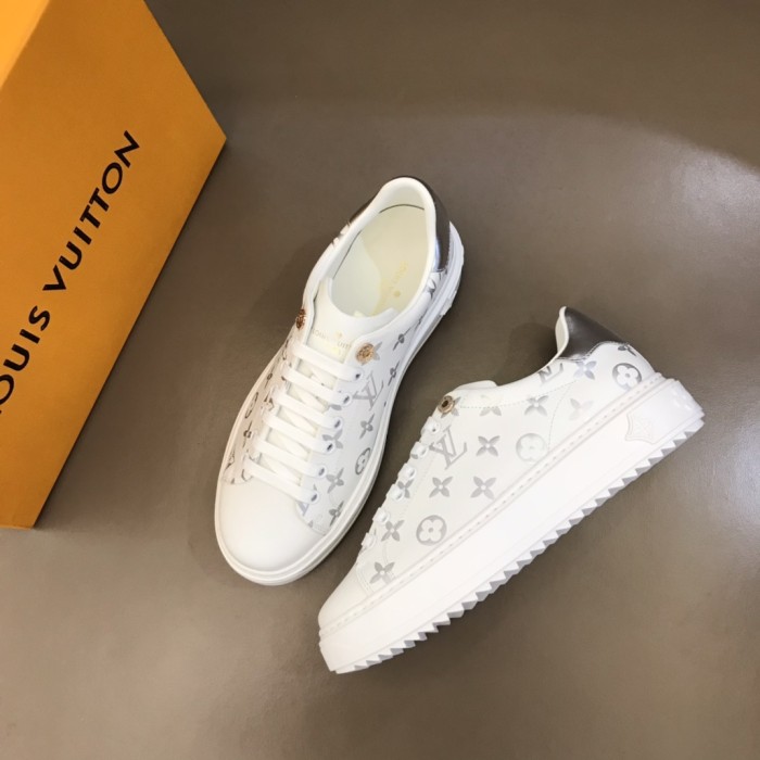 Louis Vuitton Low Top sneaker 67