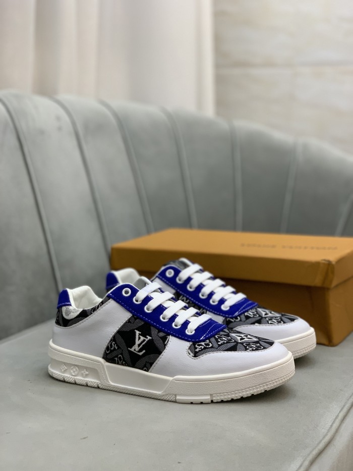 Louis Vuitton Low Top sneaker 9