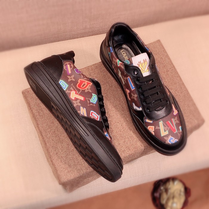 Louis Vuitton Low Top sneaker 87