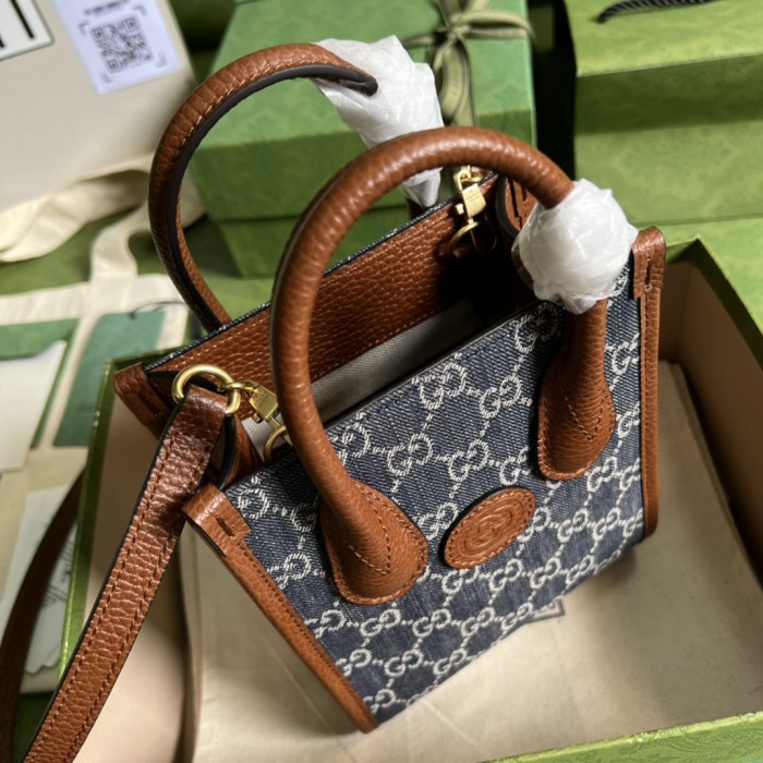 Handbag Gucci 671623 size 16*20*7 cm