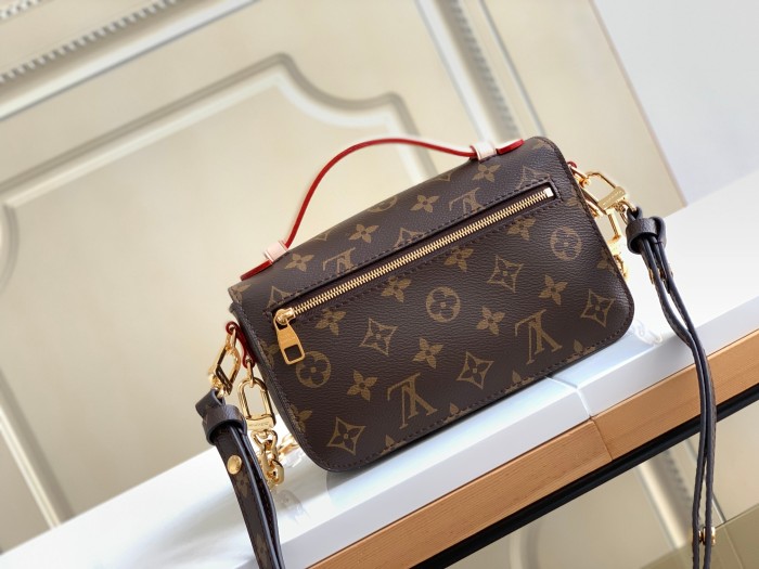 Handbag Louis Vuitton M46279 size 21.5x6x13.5cm