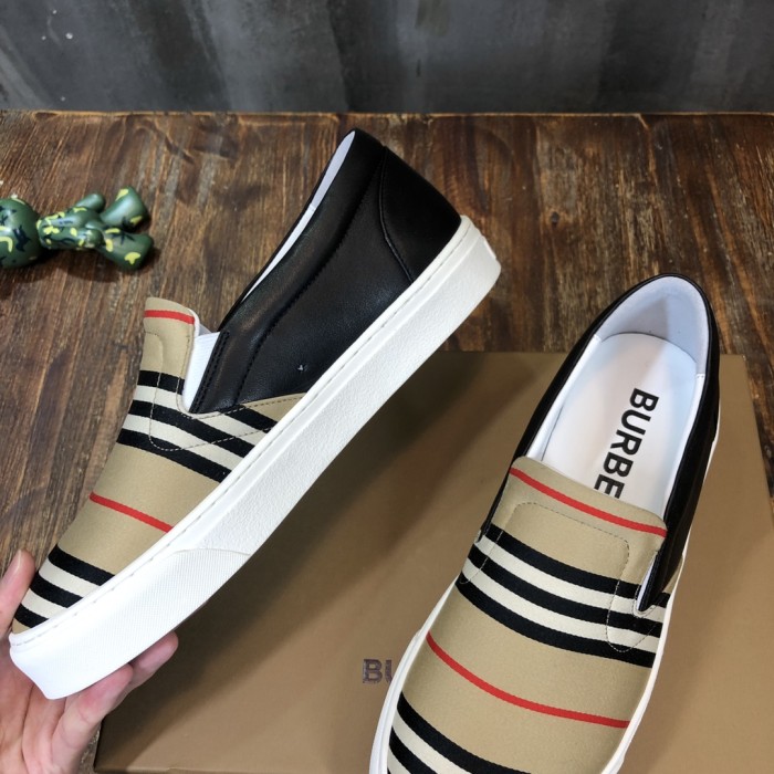 Burberry House Check Sneaker 8