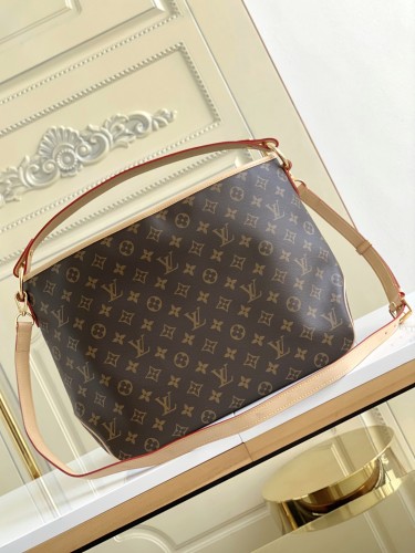 Handbag Louis Vuitton M40352 size 46 × 30.0 × 13 cm