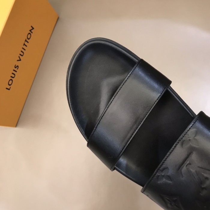 Louis Vuitton Slipper 68