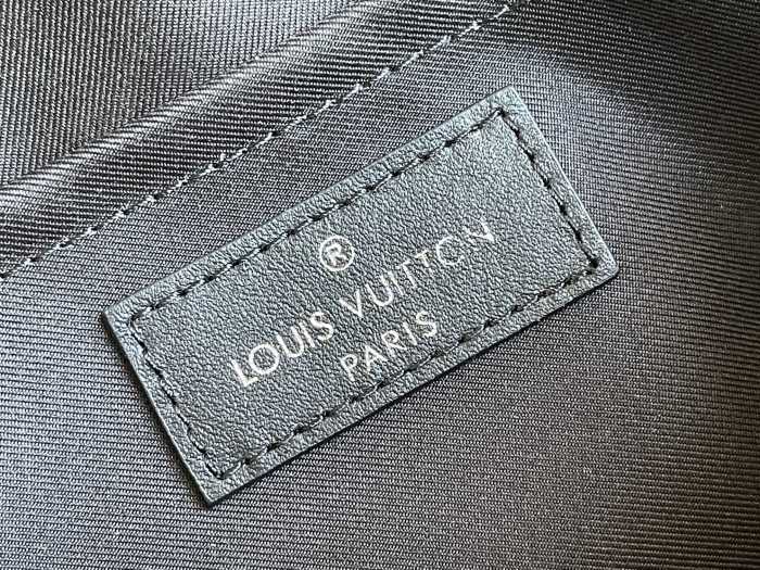 Handbag Louis Vuitton M45936 size 27 x 17 x 13 cm
