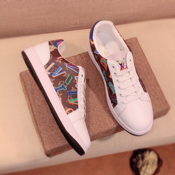 Louis Vuitton Low Top sneaker 98