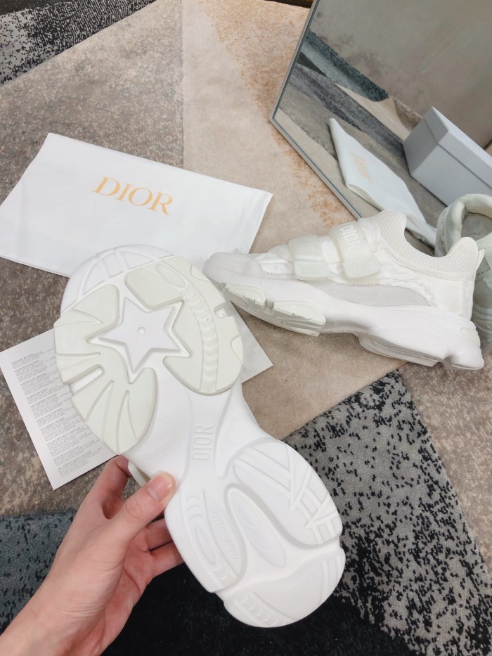 Dior D-Wander Sneaker 11