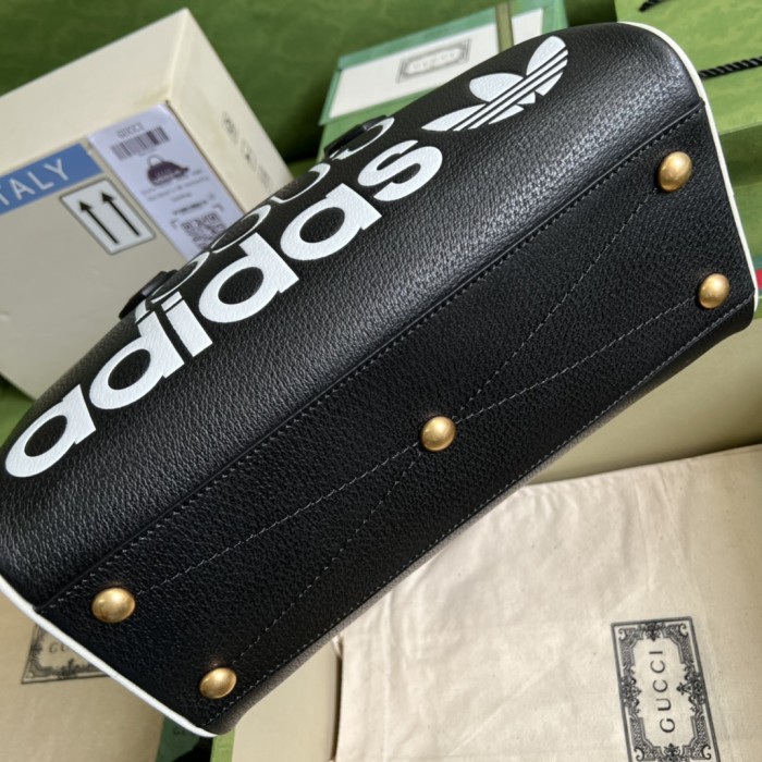 Handbag Gucci 702397 size 31.5*18*15.5 cm