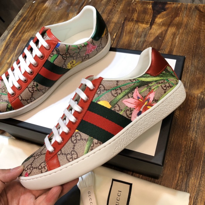 Gucci Ace embroidered sneaker 64