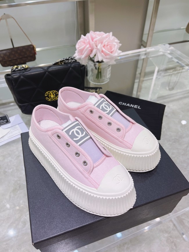 Chanel Platform Sneaker 18