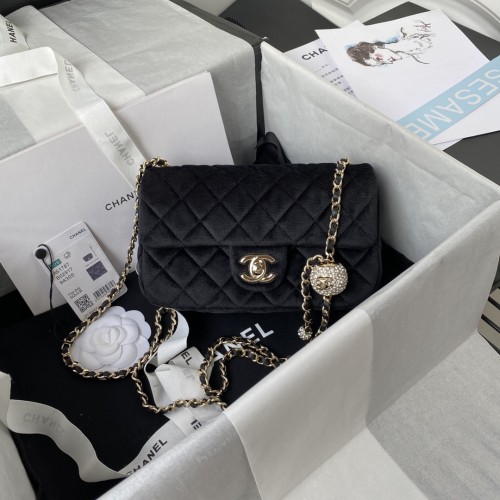Handbag Chanel size 20x13x7 cm