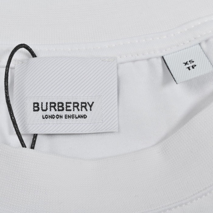 Clothes Burberry 35