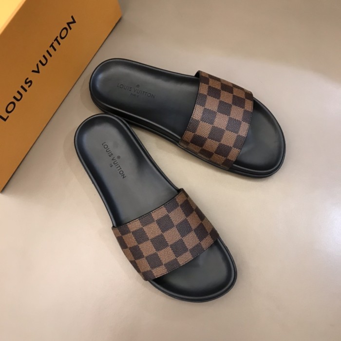 Louis Vuitton Slipper 61