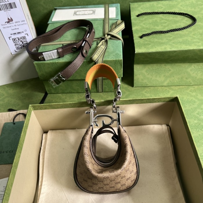 Handbag Gucci 718512 size 14.5*10*4 cm