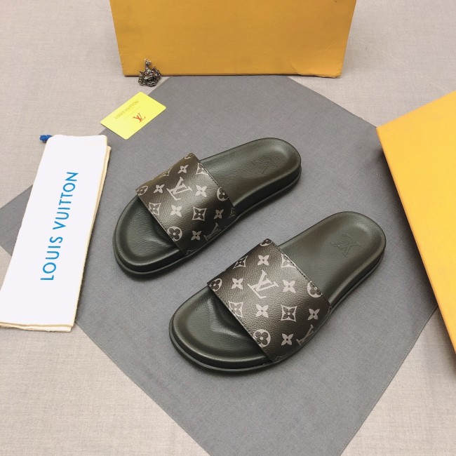 Louis Vuitton Slipper 121