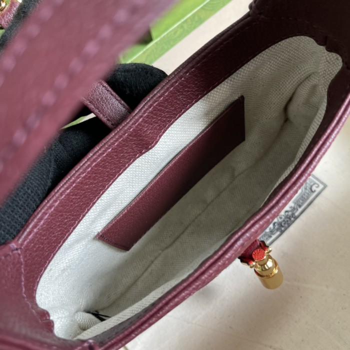 Handbag Gucci 637092 size 19*13*3 cm