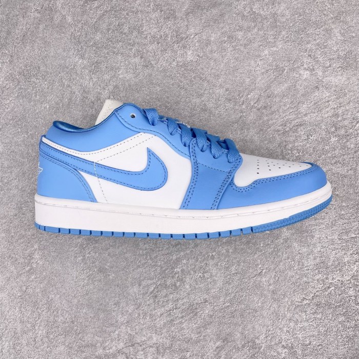 Jordan 1 Low UNC (W)