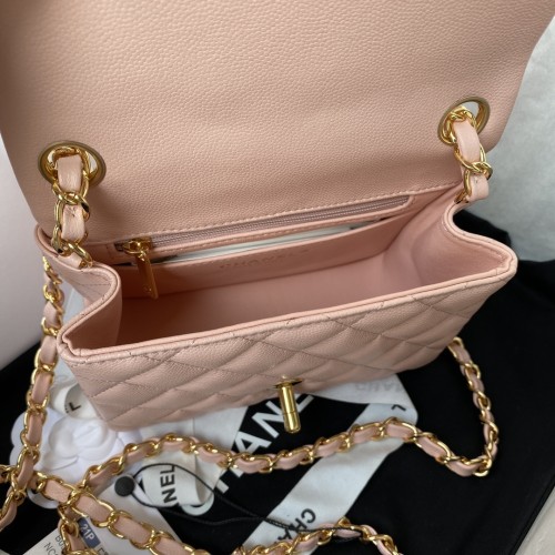 Handbag Chanel size 17 cm