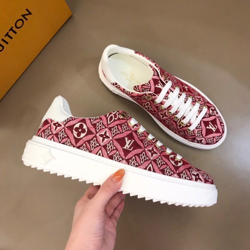 Louis Vuitton Low Top sneaker 43