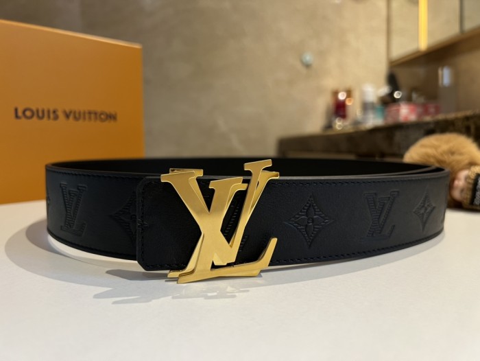 Louis Vuitton Belt 4 (width 4cm)