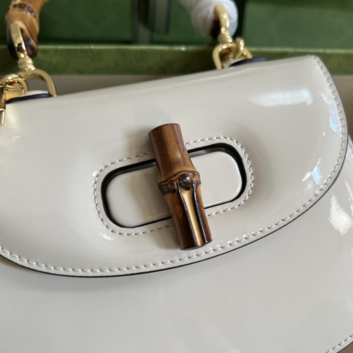 Handbag Gucci 686864 size 17*12*7.5 cm