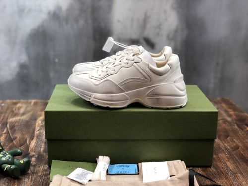 Gucci Rhyton sneaker 34