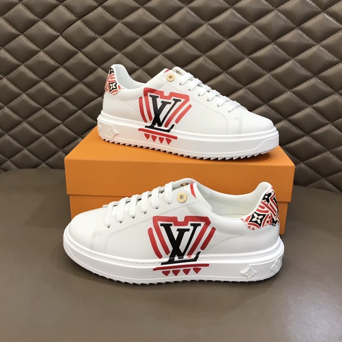 Louis Vuitton Low Top sneaker 16